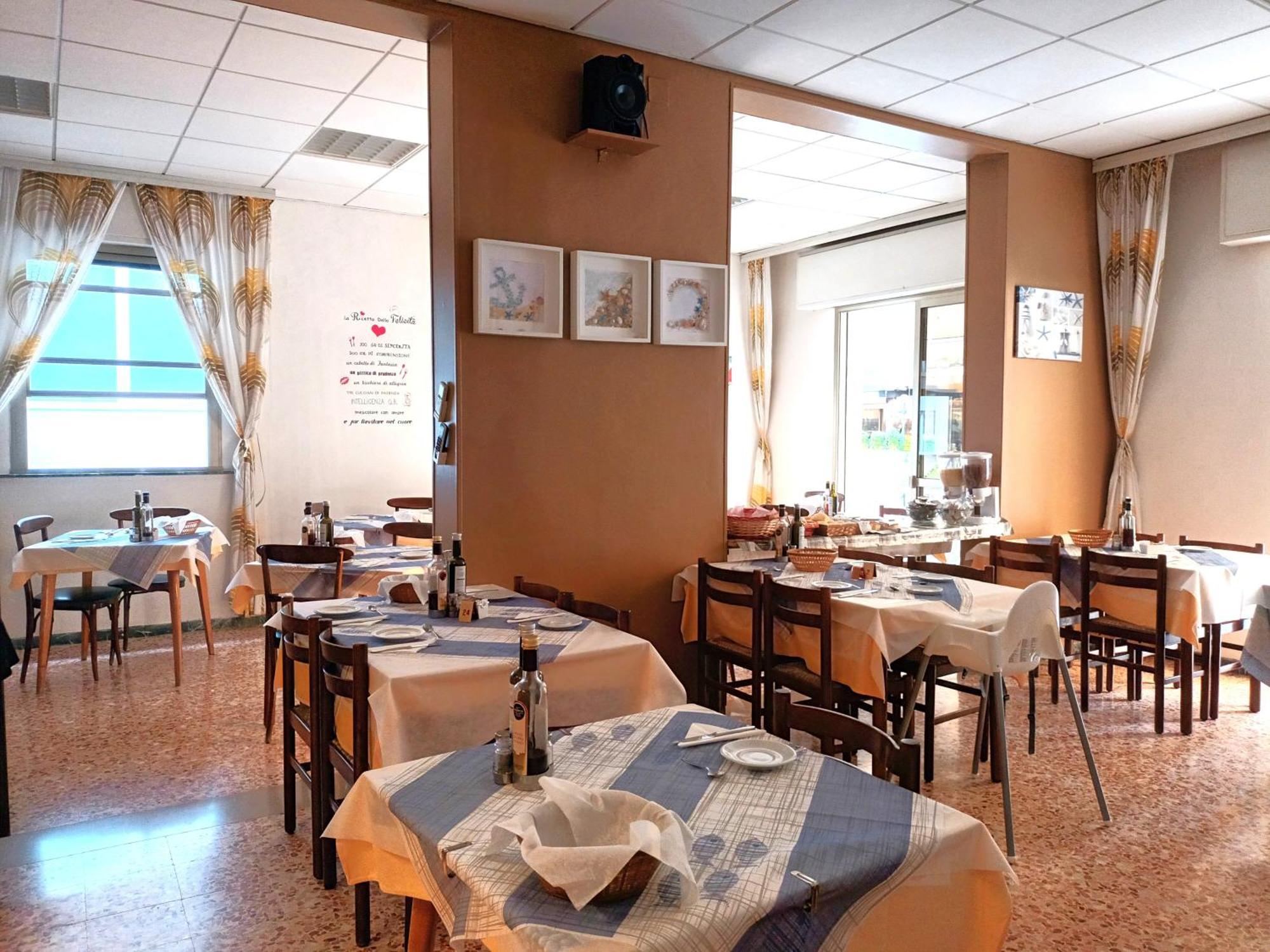Hotel Lariana Rivazzurra Di Rimini المظهر الخارجي الصورة
