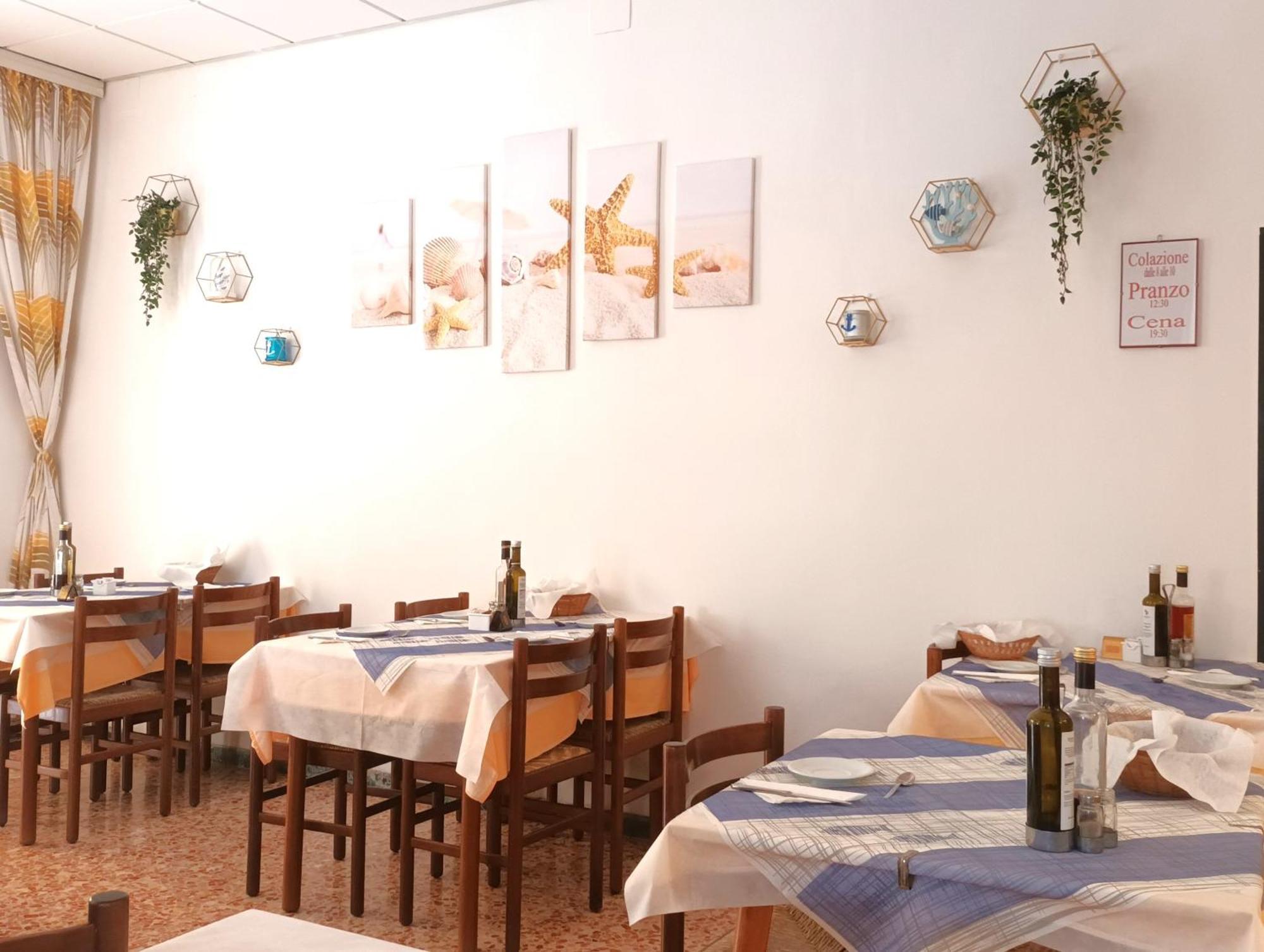 Hotel Lariana Rivazzurra Di Rimini المظهر الخارجي الصورة